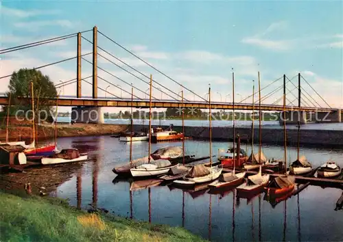 AK / Ansichtskarte Duesseldorf Rhein Neue Nordbruecke vom Segelboothafen