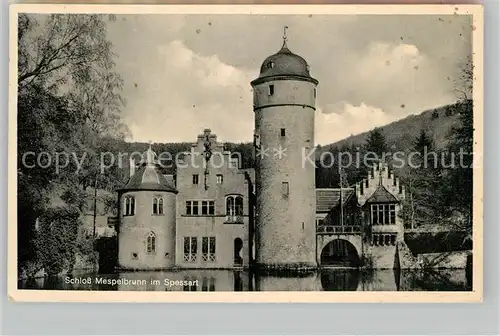 AK / Ansichtskarte Mespelbrunn Schloss Kat. Mespelbrunn
