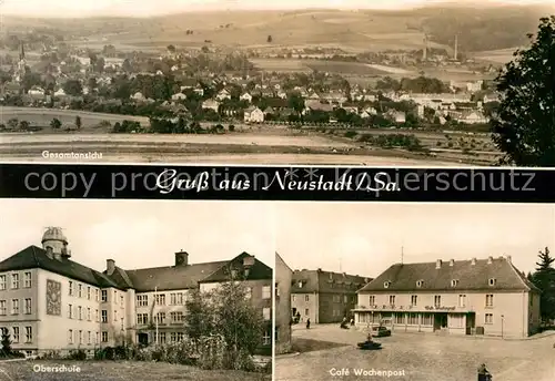 AK / Ansichtskarte Neustadt Sachsen Gesamtansicht Oberschule Cafe Wochenpost Kat. Neustadt Sachsen