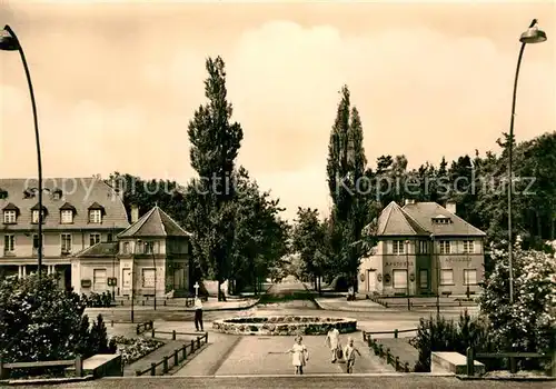 AK / Ansichtskarte Pieskow Bad Saarow Bahnhofsvorplatz und Ulmenstrasse Kat. Bad Saarow Pieskow