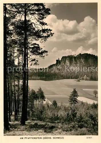 AK / Ansichtskarte Koenigstein Saechsische Schweiz Landschaftspanorama mit Pfaffenstein Kat. Koenigstein Saechsische Schweiz