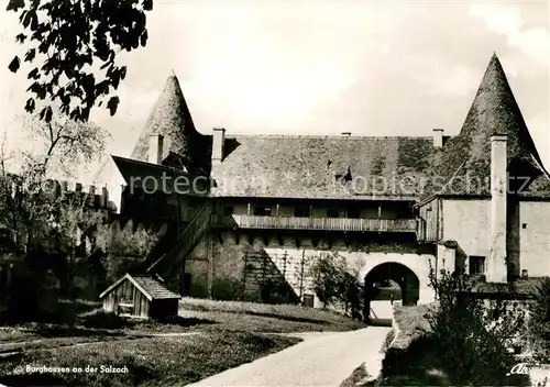 AK / Ansichtskarte Burghausen Salzach Burg Burghof Kat. Burghausen