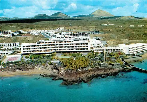 AK / Ansichtskarte Puerto del Carmen Hotel Los Fariones vista aerea Kat. Tias Lanzarote