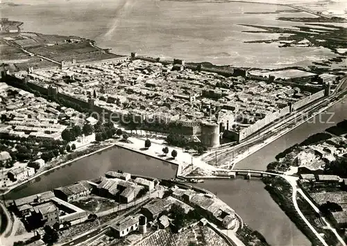 AK / Ansichtskarte Aigues Mortes Gard Vue aerienne Kat. Aigues Mortes