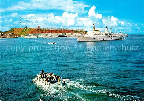AK / Ansichtskarte Helgoland Reede mit Seebaederschiffen Brandungsboote Nordseeinsel Kat. Helgoland