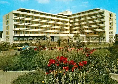 AK / Ansichtskarte Bad Nauheim Kurklinik am Suedpark Kat. Bad Nauheim