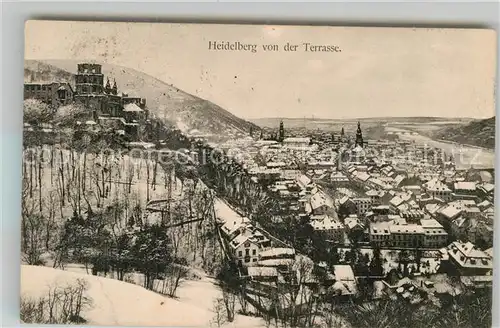 AK / Ansichtskarte Heidelberg Neckar Blick von der Terrasse auf Schloss und Stadt Kat. Heidelberg