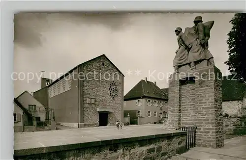AK / Ansichtskarte Godramstein Kriegerdenkmal Kat. Landau in der Pfalz