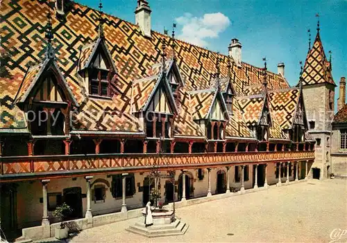 AK / Ansichtskarte Beaune Cote d Or Burgund Hostel Dieu Facade Cloitre Galerie Kat. Beaune