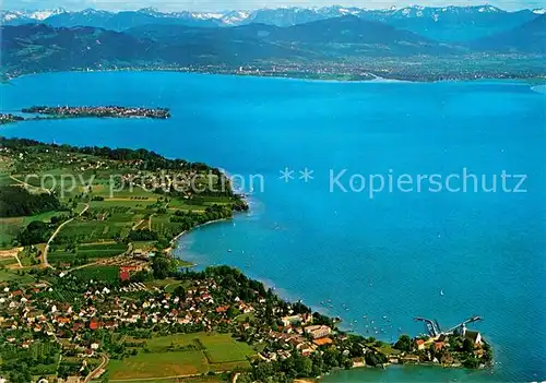 AK / Ansichtskarte Wasserburg Bodensee Fliegeraufnahme mit Lindau und Bregenz Kat. Wasserburg (Bodensee)
