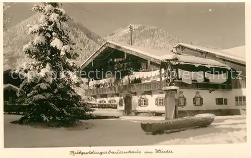 AK / Ansichtskarte Ruhpolding Bauernhaus im Winter Kat. Ruhpolding