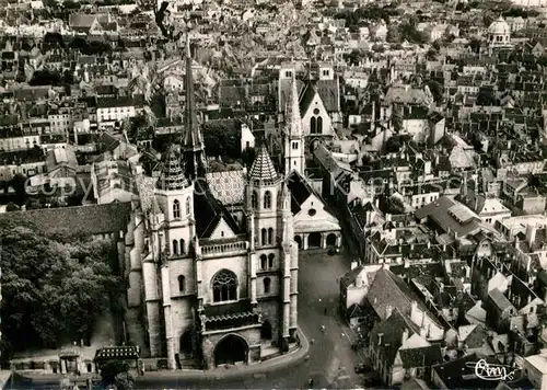 AK / Ansichtskarte Dijon Cote d Or Cathedrale vue aerienne Kat. Dijon