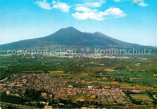 AK / Ansichtskarte Pompei Panorama e Vesuvio dall aereo Vulkan