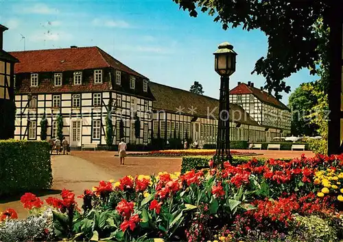 AK / Ansichtskarte Bad Driburg Graefliche Kurhaeuser und Kurhotel Blumenbeet Kat. Bad Driburg