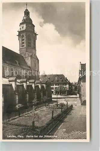 AK / Ansichtskarte Landau Pfalz Partie an der Stiftskirche  Kat. Landau in der Pfalz