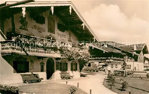 AK / Ansichtskarte Ruhpolding Typisches Haus Kat. Ruhpolding