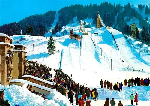 AK / Ansichtskarte Garmisch Partenkirchen Olympia Skischanze im Winter Kat. Garmisch Partenkirchen