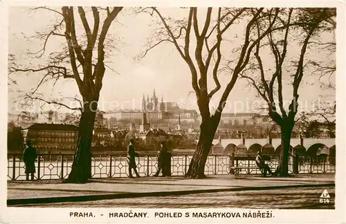 AK / Ansichtskarte Praha Prahy Prague Hradcany Pohled s Masarykova Nabrezi Kat. Praha