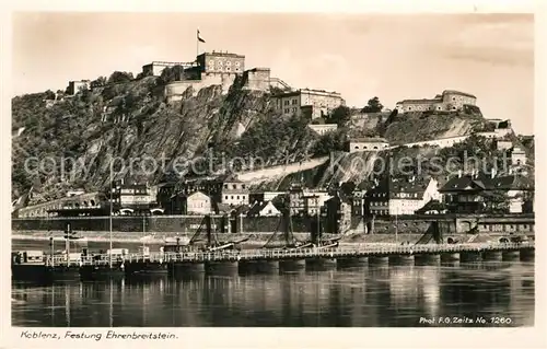 AK / Ansichtskarte Koblenz Rhein Festung Ehrenbreitstein mit Schiffsbruecke Kat. Koblenz