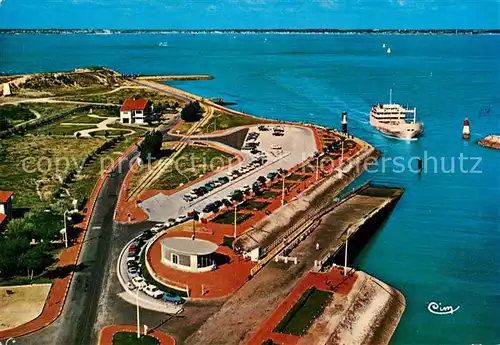 AK / Ansichtskarte Pointe de Grave La Gare Maritime du Bac vue aerienne Kat. Saint Laurent Medoc