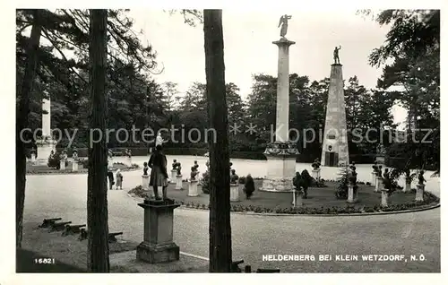 AK / Ansichtskarte Klein Wetzdorf Heldenberg Denkmal