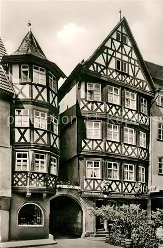 AK / Ansichtskarte Wertheim Main Altes Fachwerkhaus am Markt Altstadt Kat. Wertheim