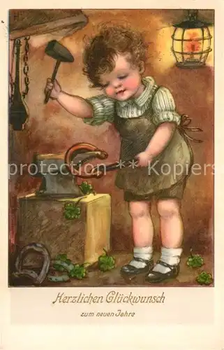 AK / Ansichtskarte Neujahr Kind Schmied Hufeisen Hammer Kleeblatt  Kat. Greetings