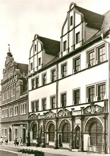 AK / Ansichtskarte Weimar Thueringen Cranachhaus 16. Jhdt. Stadthaus Marktplatz Kat. Weimar