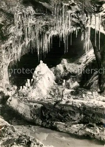 AK / Ansichtskarte Hoehlen Caves Grottes Saalfeld Saale Maerchendom Gralsburg  Kat. Berge