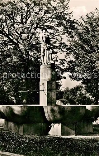 AK / Ansichtskarte Jugenheim Seeheim Jugenheim Friedensbrunnen Kat. Seeheim Jugenheim Bergstrasse