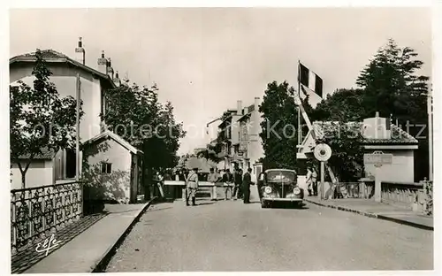 AK / Ansichtskarte Hendaye Pyrenees Atlantiques Pont International Cote Francais  Kat. Hendaye