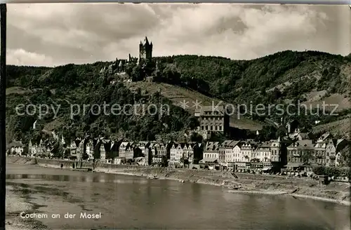 AK / Ansichtskarte Cochem Mosel Moselpartie mit Burg Kat. Cochem