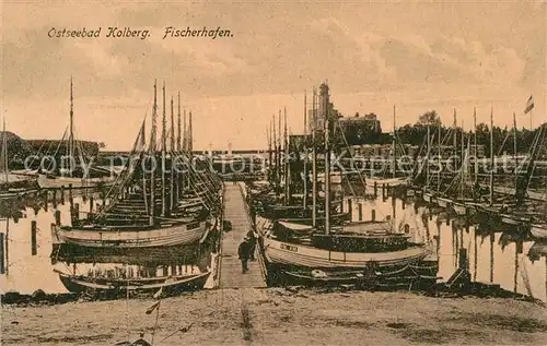 AK / Ansichtskarte Kolberg Ostseebad Kolobrzeg Fischerhafen Kat. Kolobrzeg