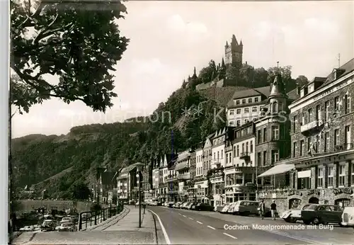 AK / Ansichtskarte Cochem Mosel Moselpromenade mit Burg Kat. Cochem