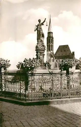 AK / Ansichtskarte Frankfurt Main Gerechtigkeitsbrunnen mit Nikolaikirche Kat. Frankfurt am Main