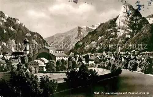 AK / Ansichtskarte Oberammergau mit Passionstheater Kat. Oberammergau