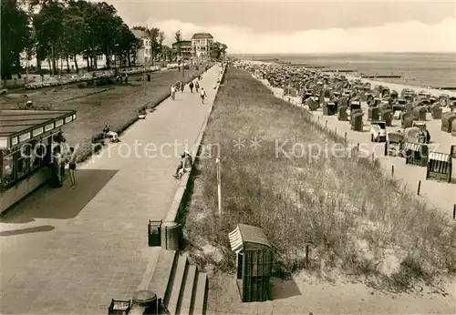 AK / Ansichtskarte Kuehlungsborn Ostseebad Promenade Strand Kat. Kuehlungsborn