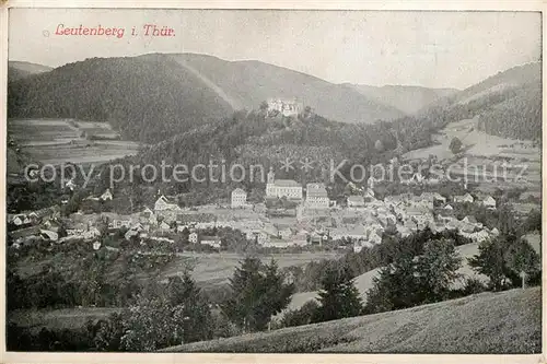 AK / Ansichtskarte Leutenberg Thueringen Panorama Schloss Kat. Leutenberg