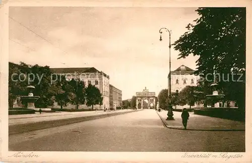 AK / Ansichtskarte Muenchen Universitaet Siegestor Kat. Muenchen