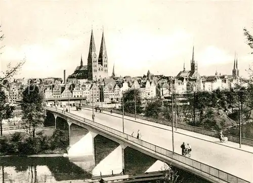 AK / Ansichtskarte Luebeck Marienbruecke mit Stadtblick Kat. Luebeck