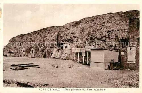 AK / Ansichtskarte Fort de Vaux Vue generale du Fort face Sud Kat. Verdun