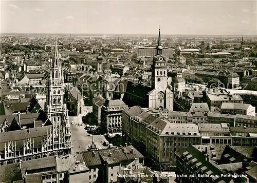 AK / Ansichtskarte Muenchen Blick von der Frauenkirche auf Rathaus und Peterskirche Kat. Muenchen