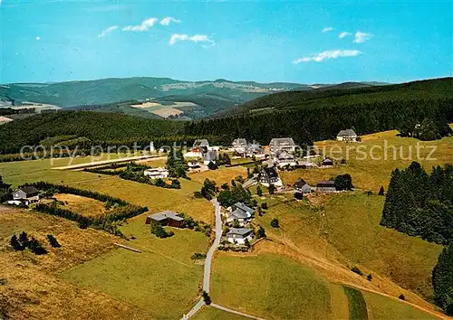 AK / Ansichtskarte Schanze Sauerland Fliegeraufnahme Gasthof Alfons Hanses Kat. Schmallenberg