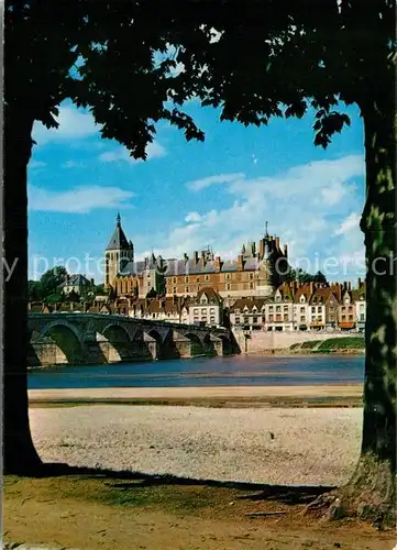 AK / Ansichtskarte Gien Chateau et Pont sur la Loire Kat. Gien