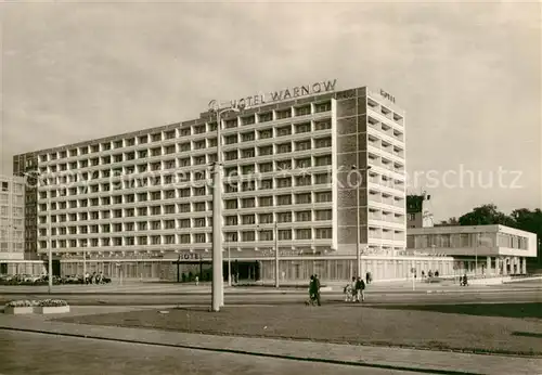 AK / Ansichtskarte Rostock Mecklenburg Vorpommern Interhotel Warnow Kat. Rostock