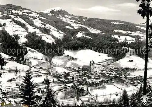 AK / Ansichtskarte Hopfgarten Brixental Winterpanorama gegen Hohe Salve Kat. Hopfgarten im Brixental