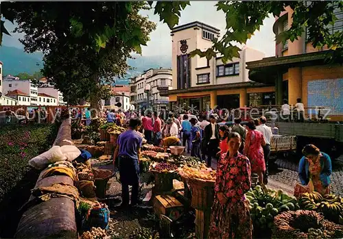 AK / Ansichtskarte Madeira Mercado dos Lavradores Markt Kat. Portugal