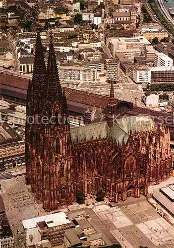 AK / Ansichtskarte Koeln Rhein Fliegeraufnahme mit Dom Kat. Koeln