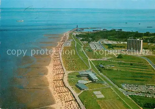 AK / Ansichtskarte Cuxhaven Doese Nordseebad Strand und Deich Fliegeraufnahme