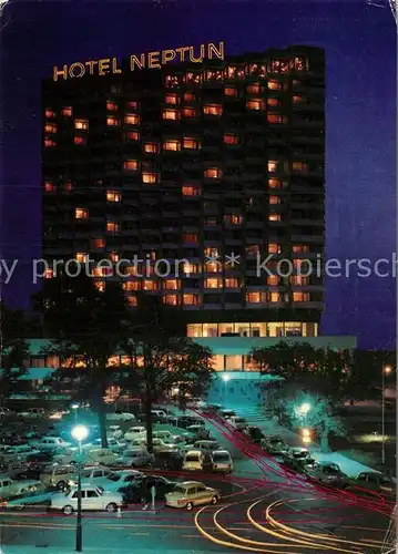 AK / Ansichtskarte Warnemuende Ostseebad Hotel Neptun bei Nacht Kat. Rostock